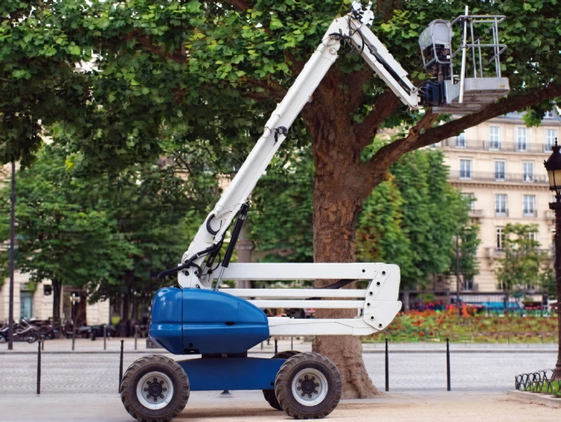 EPYY hydraulic cylinders applied in various aerial work platform types including scissor lifts and telescopic booms